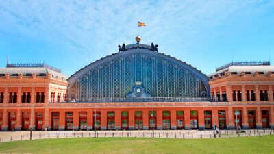 Pedir taxi El Escorial Atocha  horas Taxis de El Escorial a Atocha